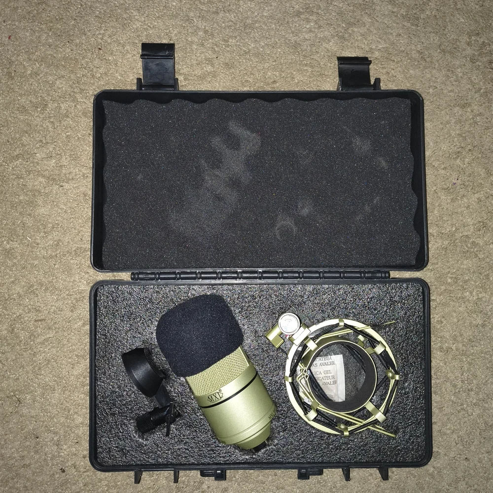 990 Condenser Microphone - Gold